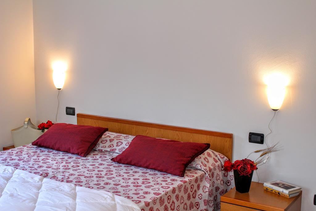 Comano Terme Apart Luaran gambar